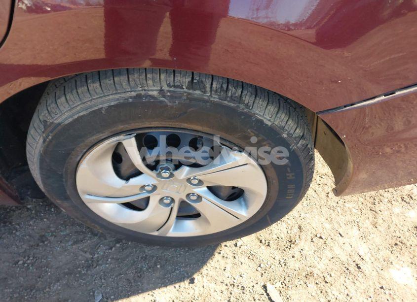Photo 12 of 2015 Honda Civic LX (VIN 19XFB2F54FE270531)