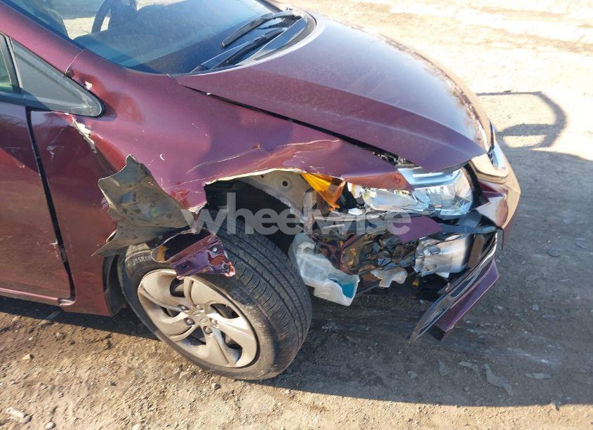 Photo 6 of 2015 Honda Civic LX (VIN 19XFB2F54FE270531)