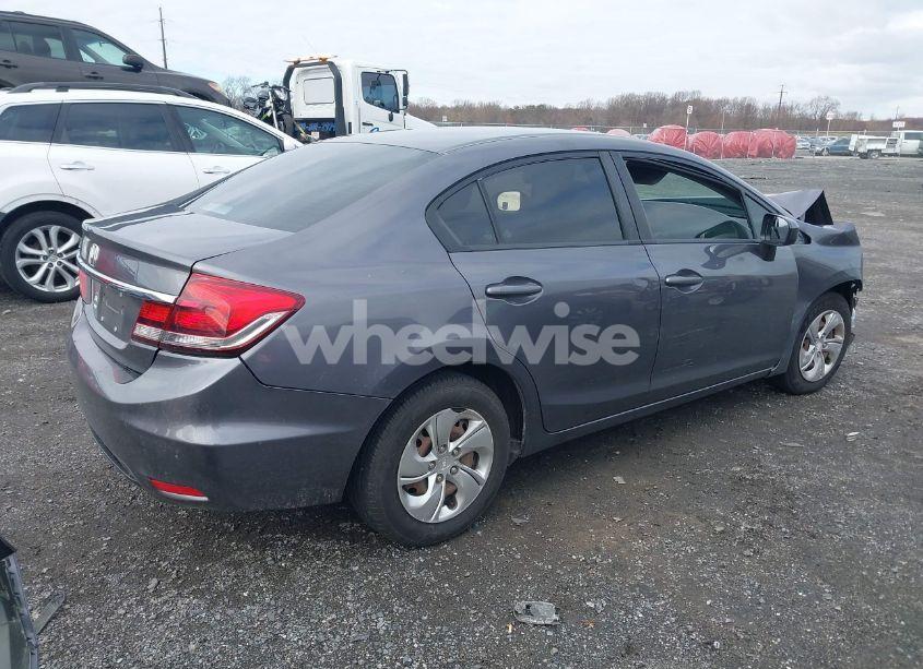 Photo 4 of 2015 Honda Civic LX (VIN 19XFB2F54FE701370)