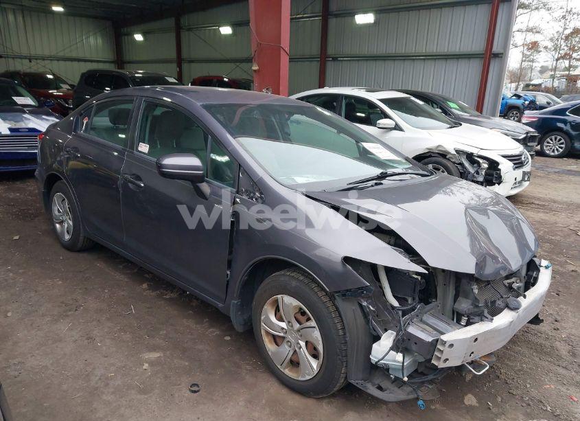 2015 Honda Civic LX (VIN 19XFB2F54FE706357) main photo