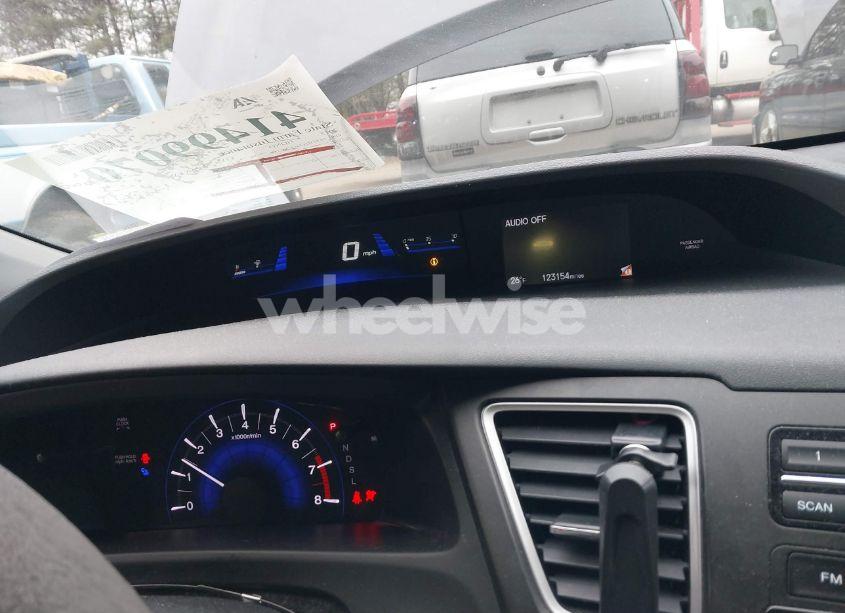 Photo 15 of 2015 Honda Civic LX (VIN 19XFB2F54FE706357)