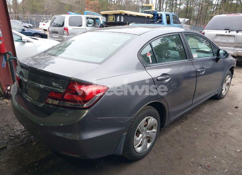 Photo 4 of 2015 Honda Civic LX (VIN 19XFB2F54FE706357)