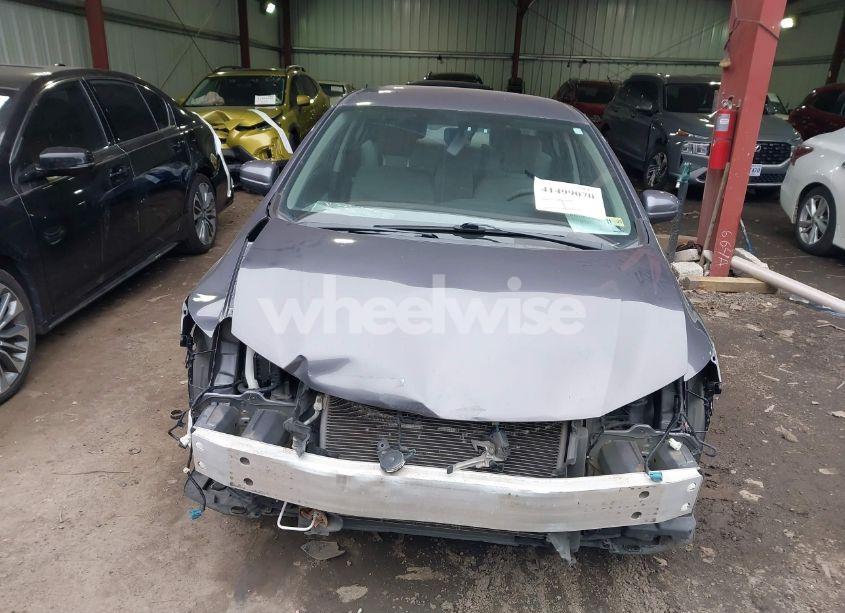 Photo 6 of 2015 Honda Civic LX (VIN 19XFB2F54FE706357)