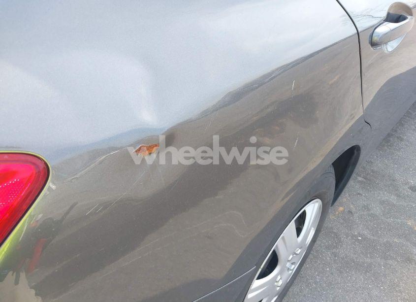 Photo 6 of 2012 Honda Civic LX (VIN 19XFB2F55CE035518)