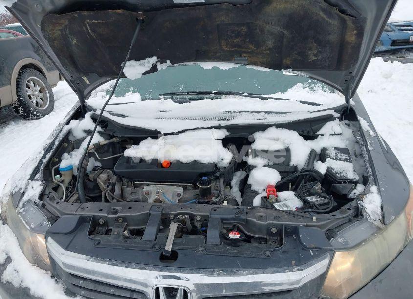 Photo 10 of 2012 Honda Civic SDN LX (VIN 19XFB2F55CE041027)