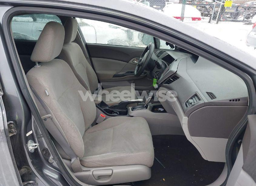 Photo 5 of 2012 Honda Civic SDN LX (VIN 19XFB2F55CE041027)