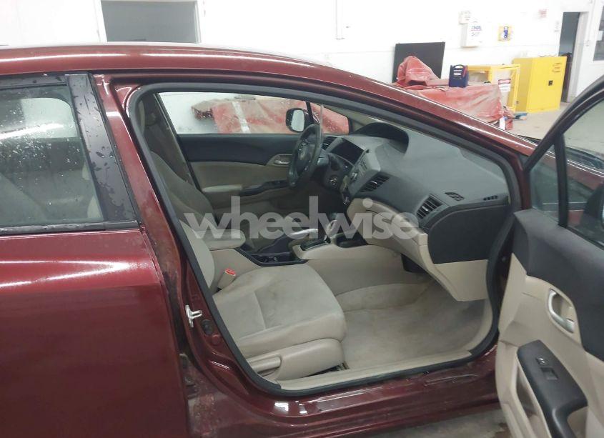 Photo 5 of 2012 Honda Civic LX (VIN 19XFB2F55CE042257)