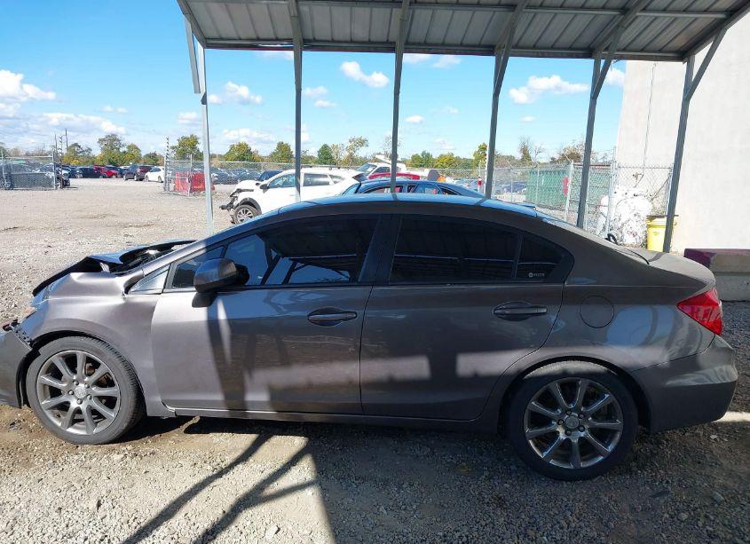 Photo 14 of 2012 Honda Civic SDN LX (VIN 19XFB2F55CE043506)