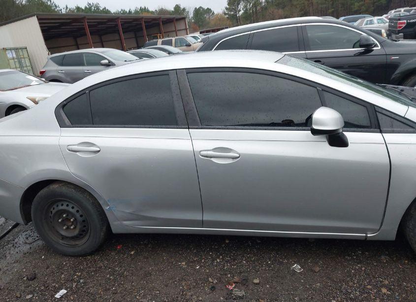 Photo 13 of 2012 Honda Civic LX (VIN 19XFB2F55CE062282)