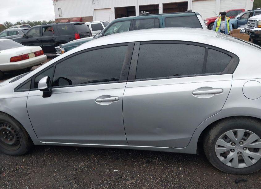 Photo 14 of 2012 Honda Civic LX (VIN 19XFB2F55CE062282)