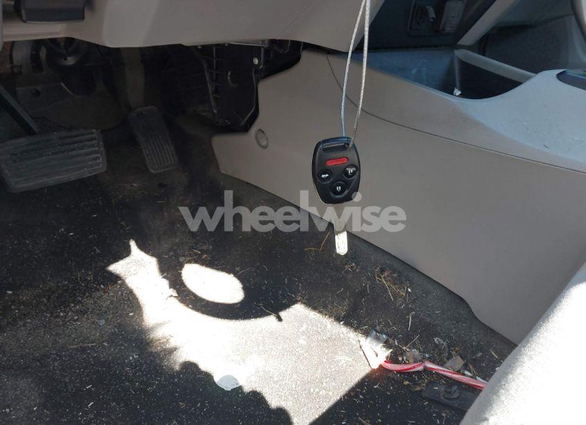 Photo 11 of 2012 Honda Civic LX (VIN 19XFB2F55CE080037)