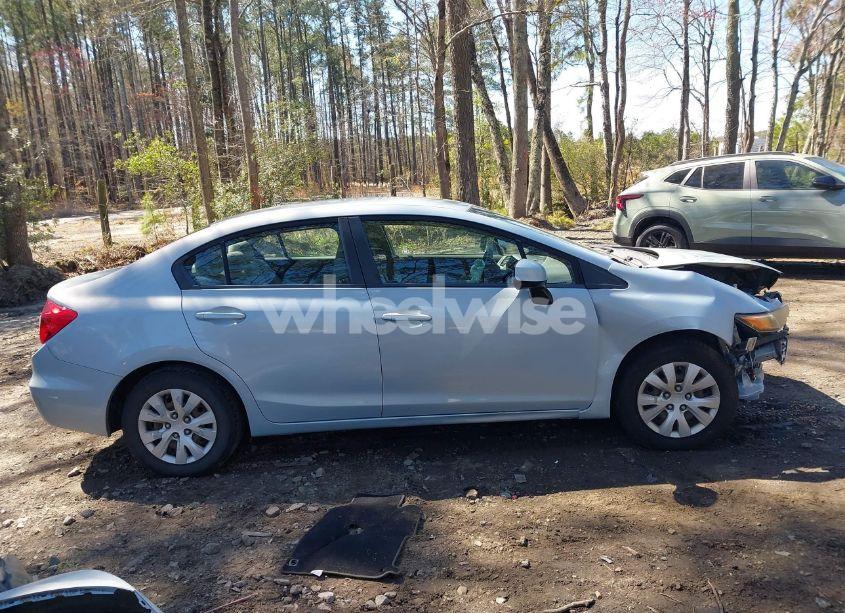 Photo 14 of 2012 Honda Civic LX (VIN 19XFB2F55CE080037)