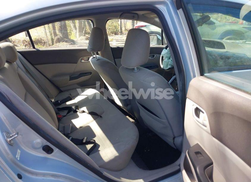 Photo 8 of 2012 Honda Civic LX (VIN 19XFB2F55CE080037)