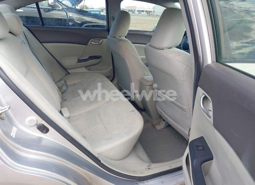 Photo 8 of 2012 Honda Civic LX (VIN 19XFB2F55CE091734)