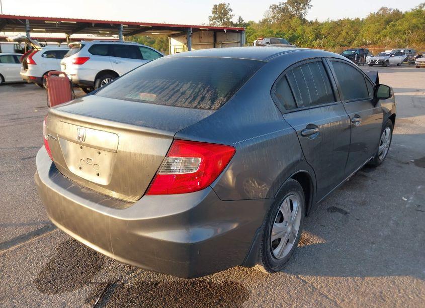 Photo 4 of 2012 Honda Civic LX (VIN 19XFB2F55CE108709)