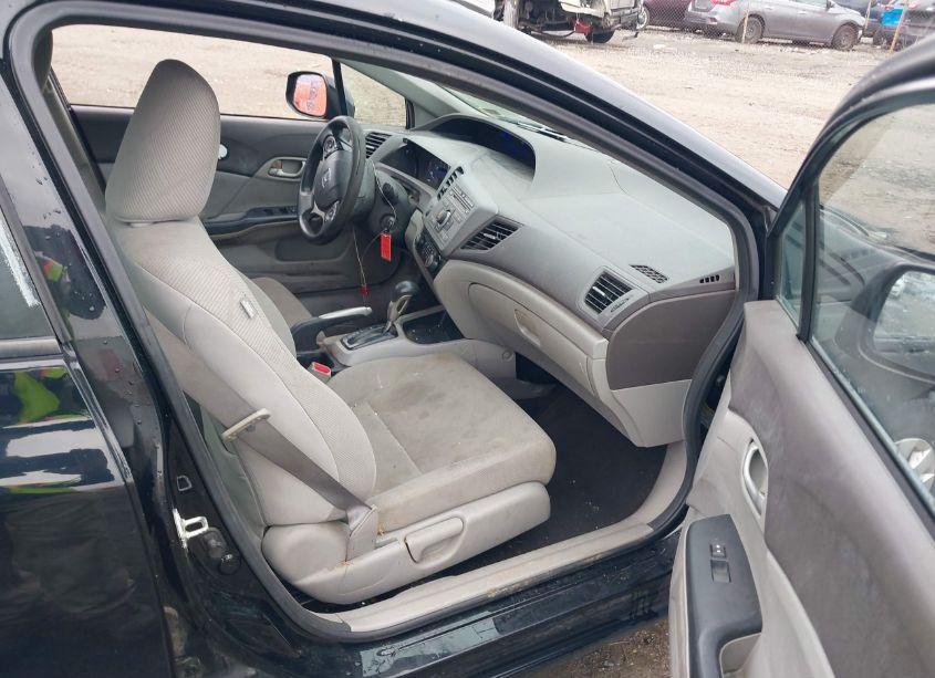 Photo 5 of 2012 Honda Civic LX (VIN 19XFB2F55CE318405)