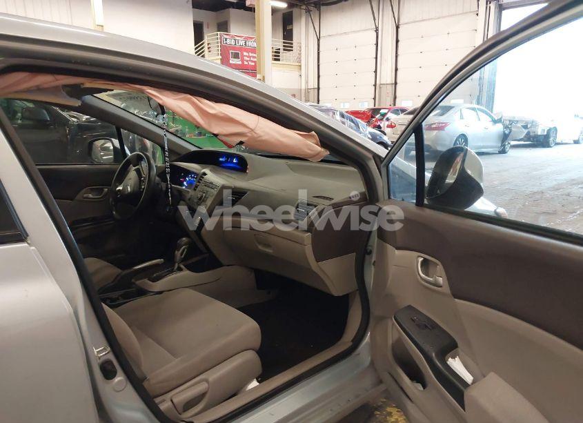 Photo 5 of 2012 Honda Civic SDN LX (VIN 19XFB2F55CE321269)