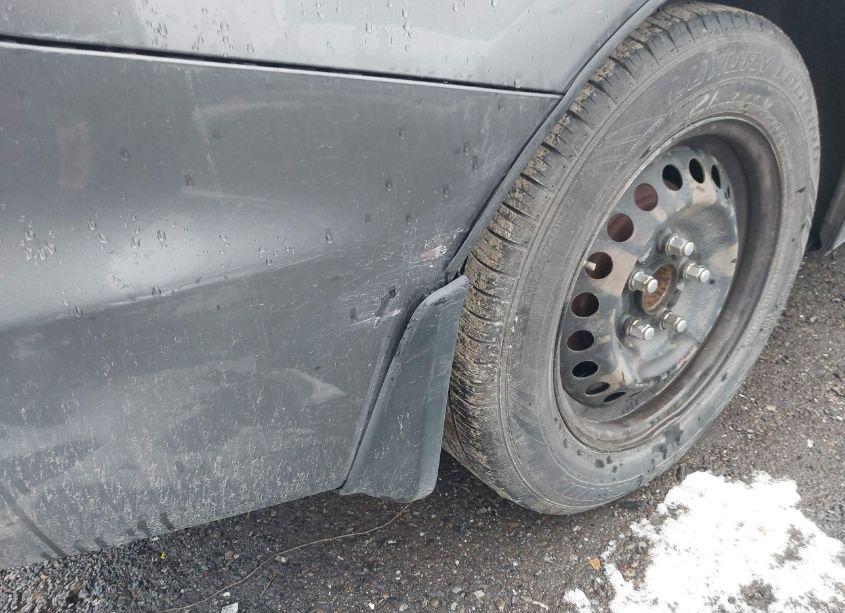 Photo 18 of 2012 Honda Civic SDN LX (VIN 19XFB2F55CE348987)