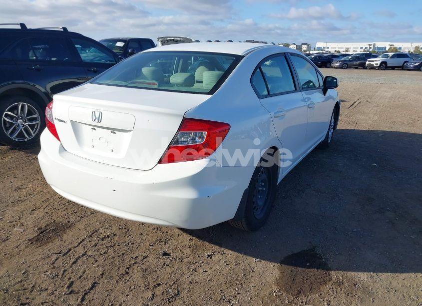 Photo 4 of 2012 Honda Civic SDN LX (VIN 19XFB2F55CE370598)