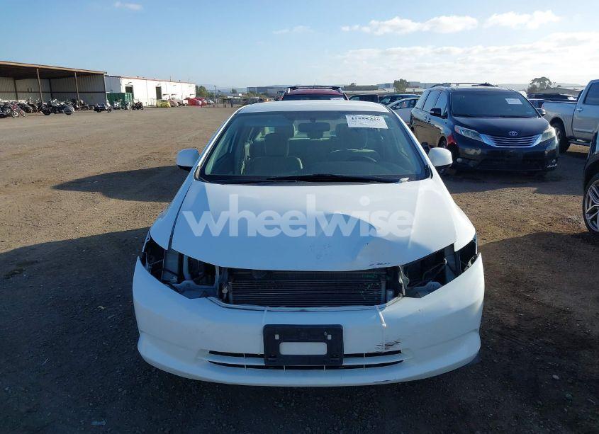 Photo 6 of 2012 Honda Civic SDN LX (VIN 19XFB2F55CE370598)