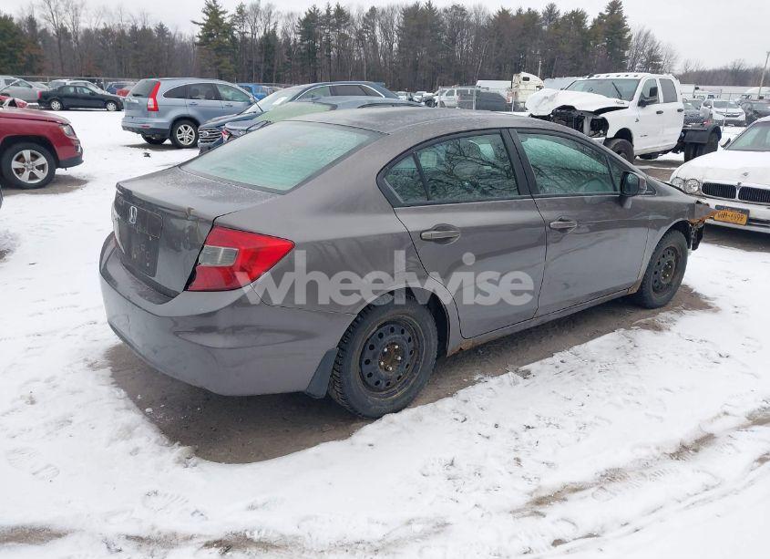 Photo 4 of 2012 Honda Civic SDN LX (VIN 19XFB2F55CE392617)