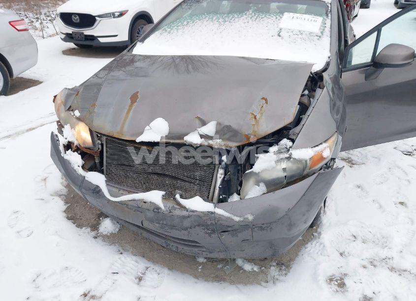 Photo 6 of 2012 Honda Civic SDN LX (VIN 19XFB2F55CE392617)