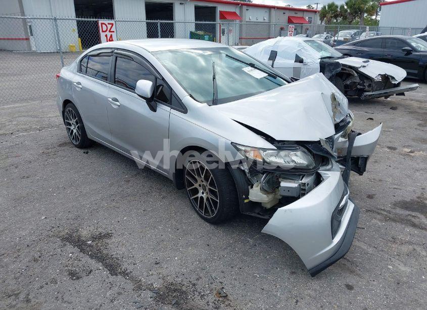 2013 Honda Civic LX (VIN 19XFB2F55DE004674) main photo