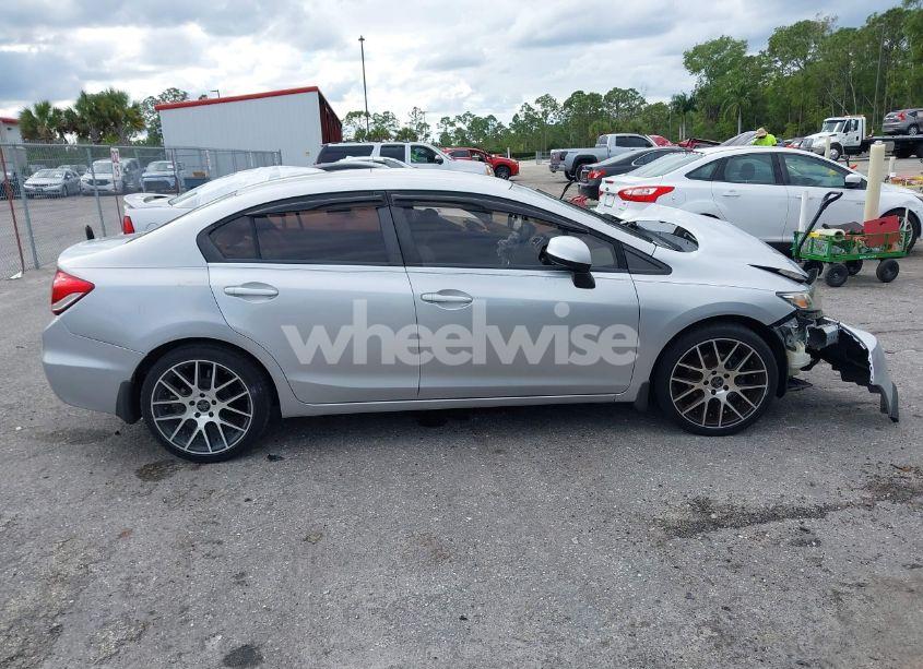 Photo 14 of 2013 Honda Civic LX (VIN 19XFB2F55DE004674)