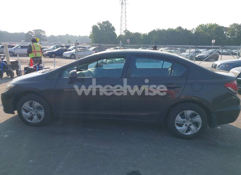 Photo 14 of 2013 Honda Civic LX (VIN 19XFB2F55DE015397)