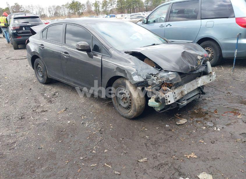 2013 Honda Civic LX (VIN 19XFB2F55DE020552) main photo