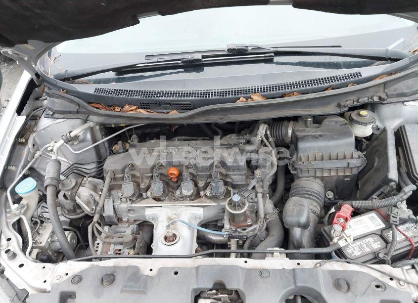 Photo 10 of 2013 Honda Civic SDN (VIN 19XFB2F55DE027761)