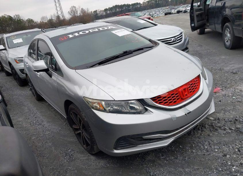 Photo 13 of 2013 Honda Civic SDN (VIN 19XFB2F55DE027761)