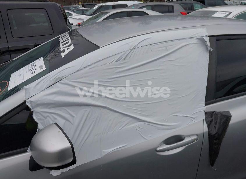 Photo 6 of 2013 Honda Civic SDN (VIN 19XFB2F55DE027761)