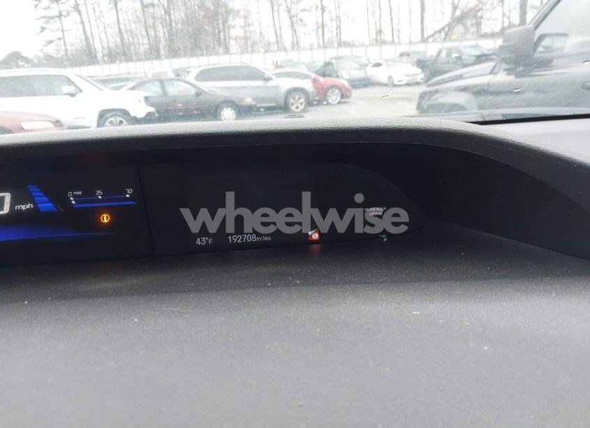 Photo 7 of 2013 Honda Civic SDN (VIN 19XFB2F55DE027761)