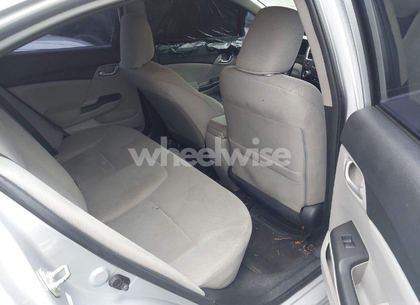 Photo 8 of 2013 Honda Civic SDN (VIN 19XFB2F55DE027761)