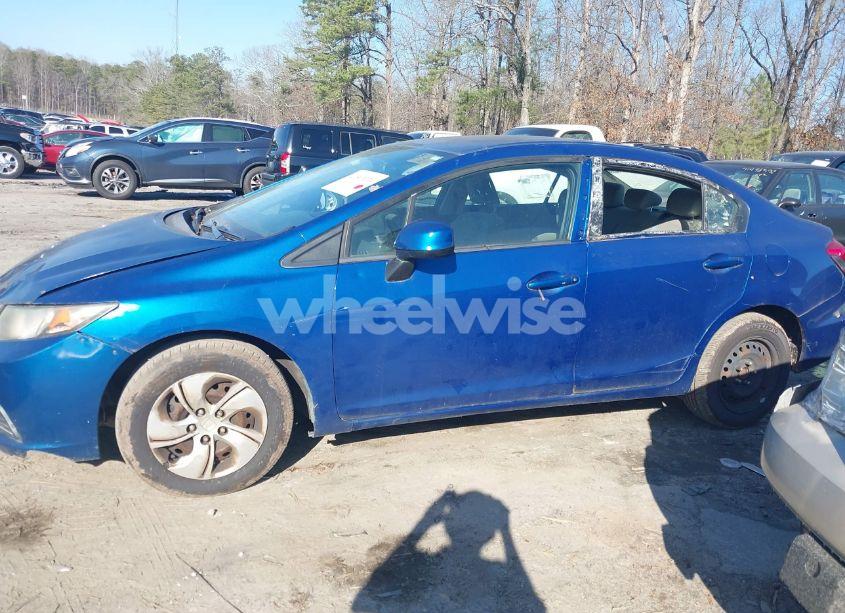 Photo 14 of 2013 Honda Civic LX (VIN 19XFB2F55DE030465)