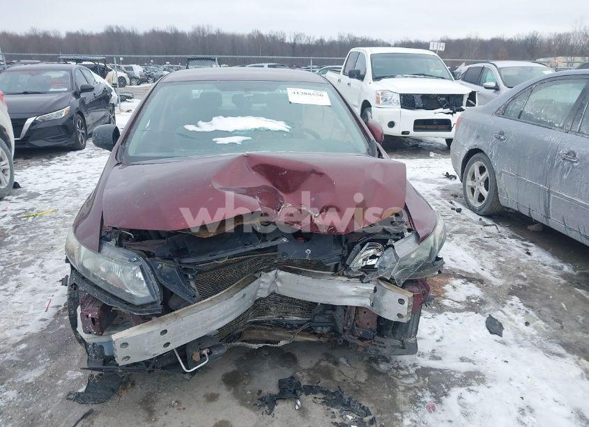 Photo 12 of 2013 Honda Civic LX (VIN 19XFB2F55DE039702)