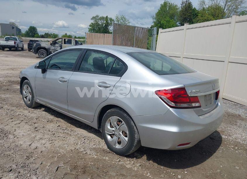 Photo 3 of 2013 Honda Civic LX (VIN 19XFB2F55DE049601)