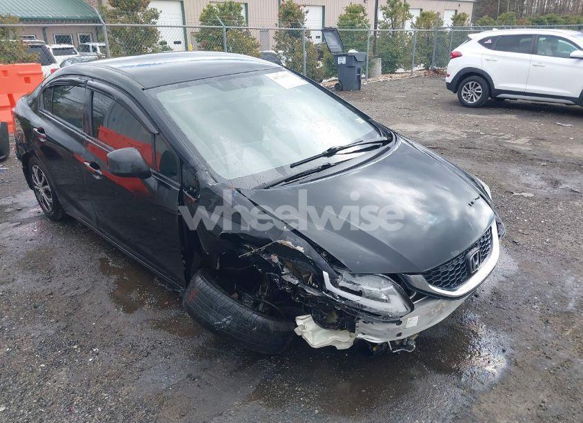 Photo 6 of 2013 Honda Civic LX (VIN 19XFB2F55DE074000)