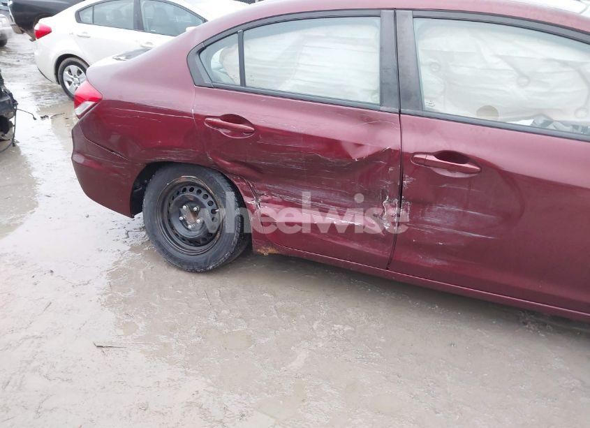 Photo 6 of 2013 Honda Civic LX (VIN 19XFB2F55DE083926)