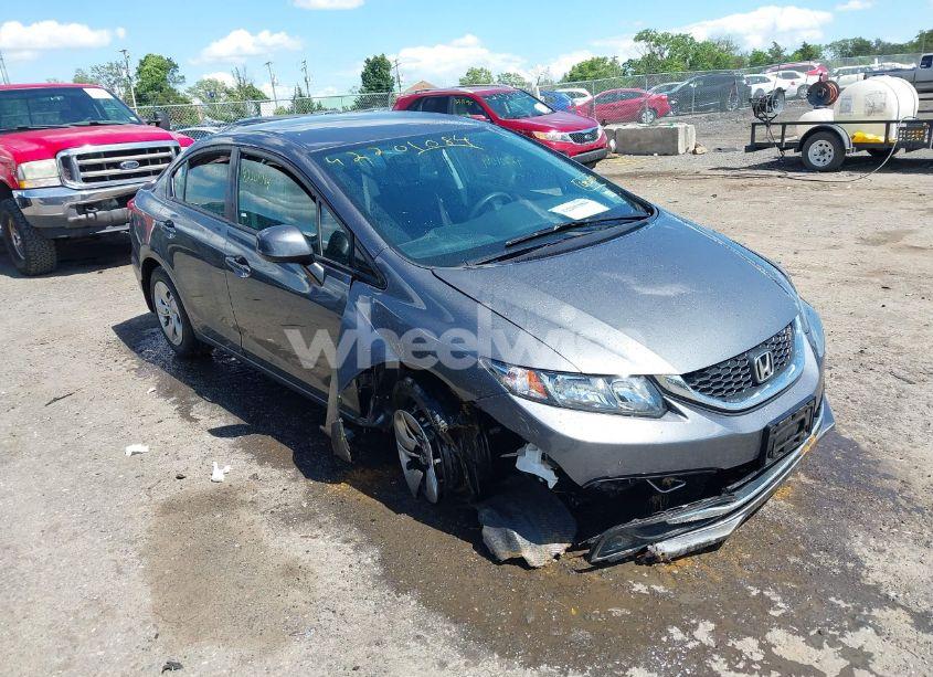 2013 Honda Civic LX (VIN 19XFB2F55DE092870) main photo