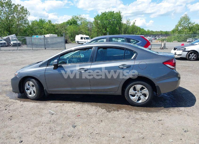 Photo 15 of 2013 Honda Civic LX (VIN 19XFB2F55DE092870)