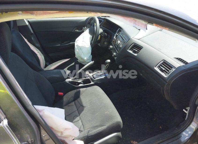 Photo 5 of 2013 Honda Civic LX (VIN 19XFB2F55DE092870)