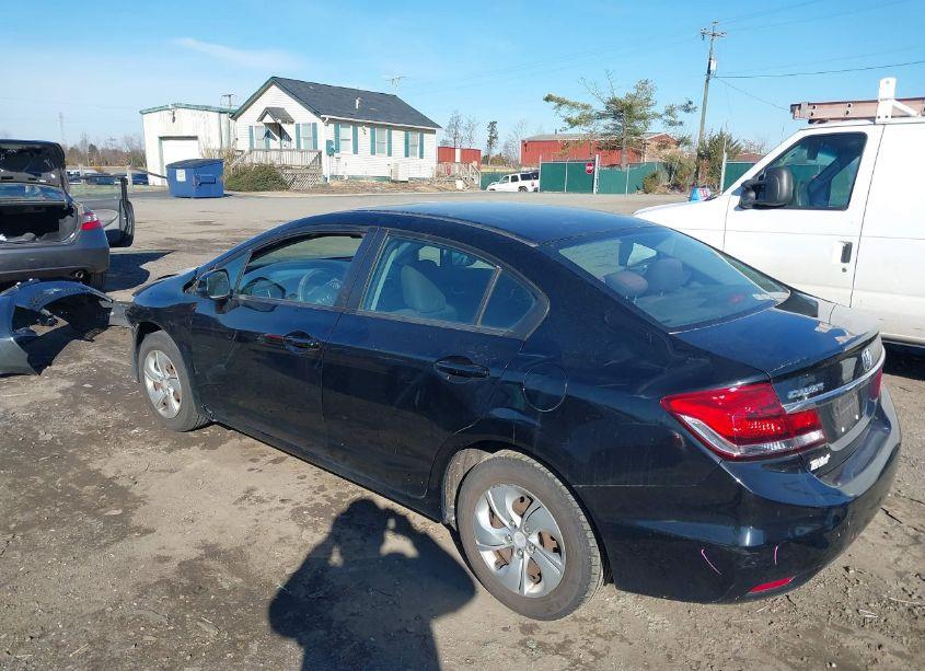 Photo 3 of 2013 Honda Civic LX (VIN 19XFB2F55DE216927)