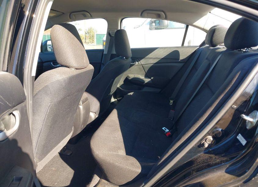 Photo 8 of 2013 Honda Civic LX (VIN 19XFB2F55DE216927)