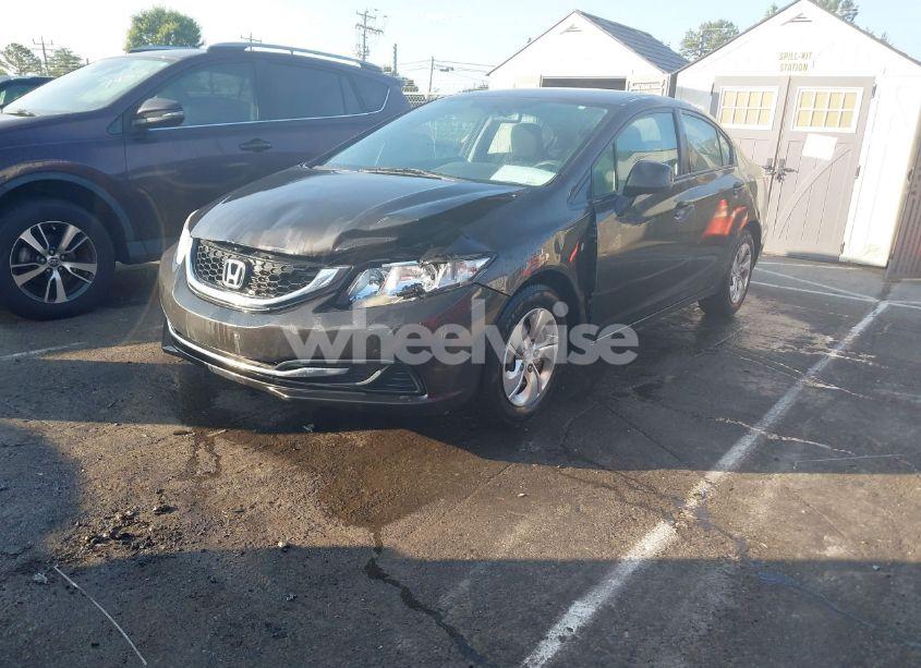 Photo 2 of 2013 Honda Civic LX (VIN 19XFB2F55DE219729)