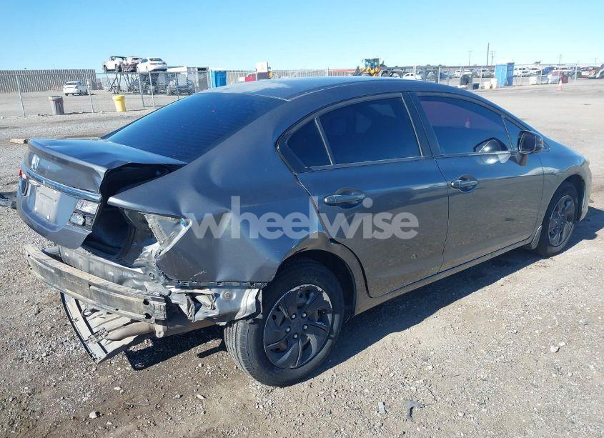 Photo 4 of 2013 Honda Civic LX (VIN 19XFB2F55DE232237)