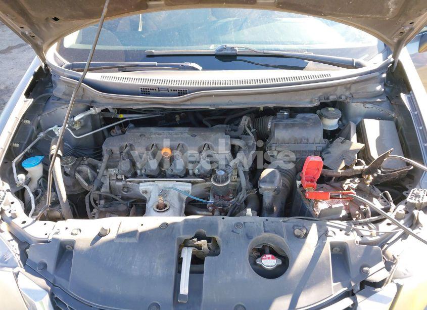 Photo 10 of 2013 Honda Civic LX (VIN 19XFB2F55DE236224)