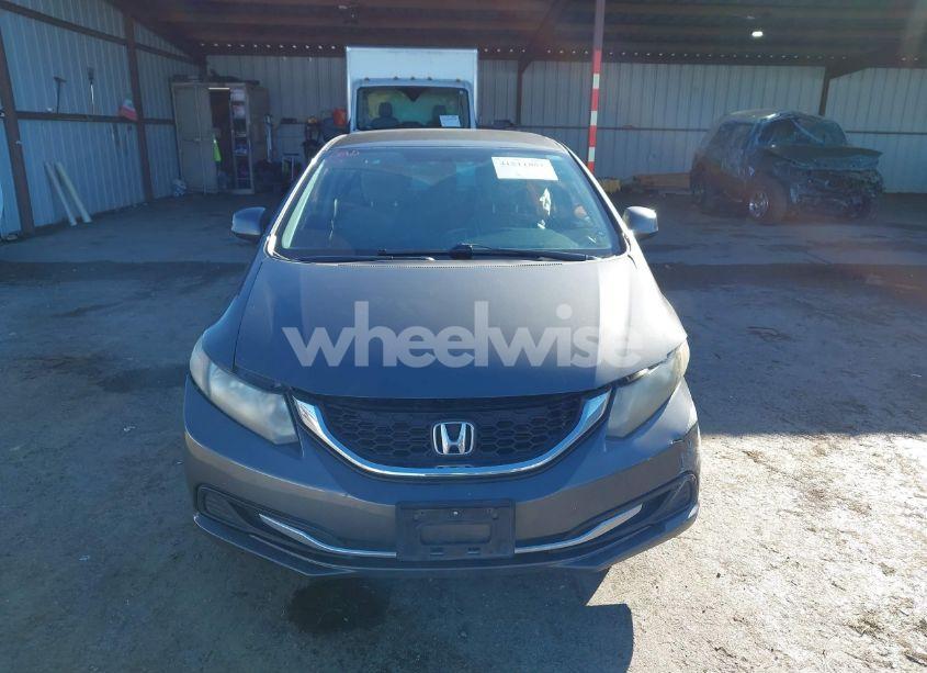 Photo 13 of 2013 Honda Civic LX (VIN 19XFB2F55DE236224)