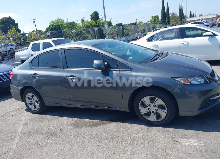 Photo 13 of 2013 Honda Civic LX (VIN 19XFB2F55DE252598)
